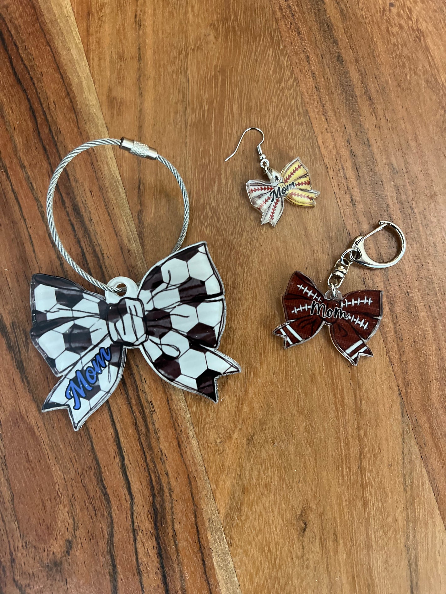 Acrylic Blank Bows for MM Designs!