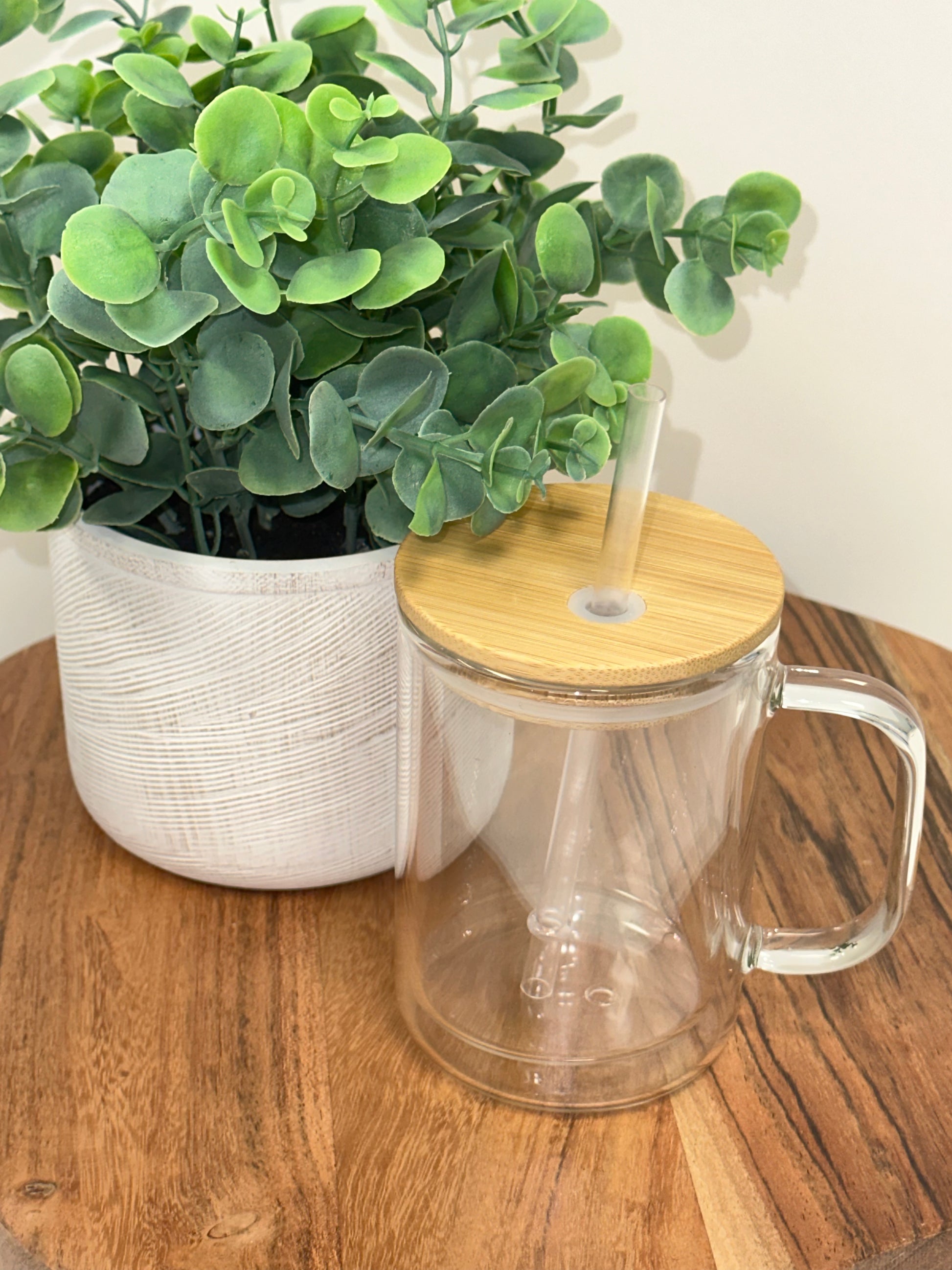 Customizable 15oz Snow Globe Glass Mug With Bamboo Lid Ideal For