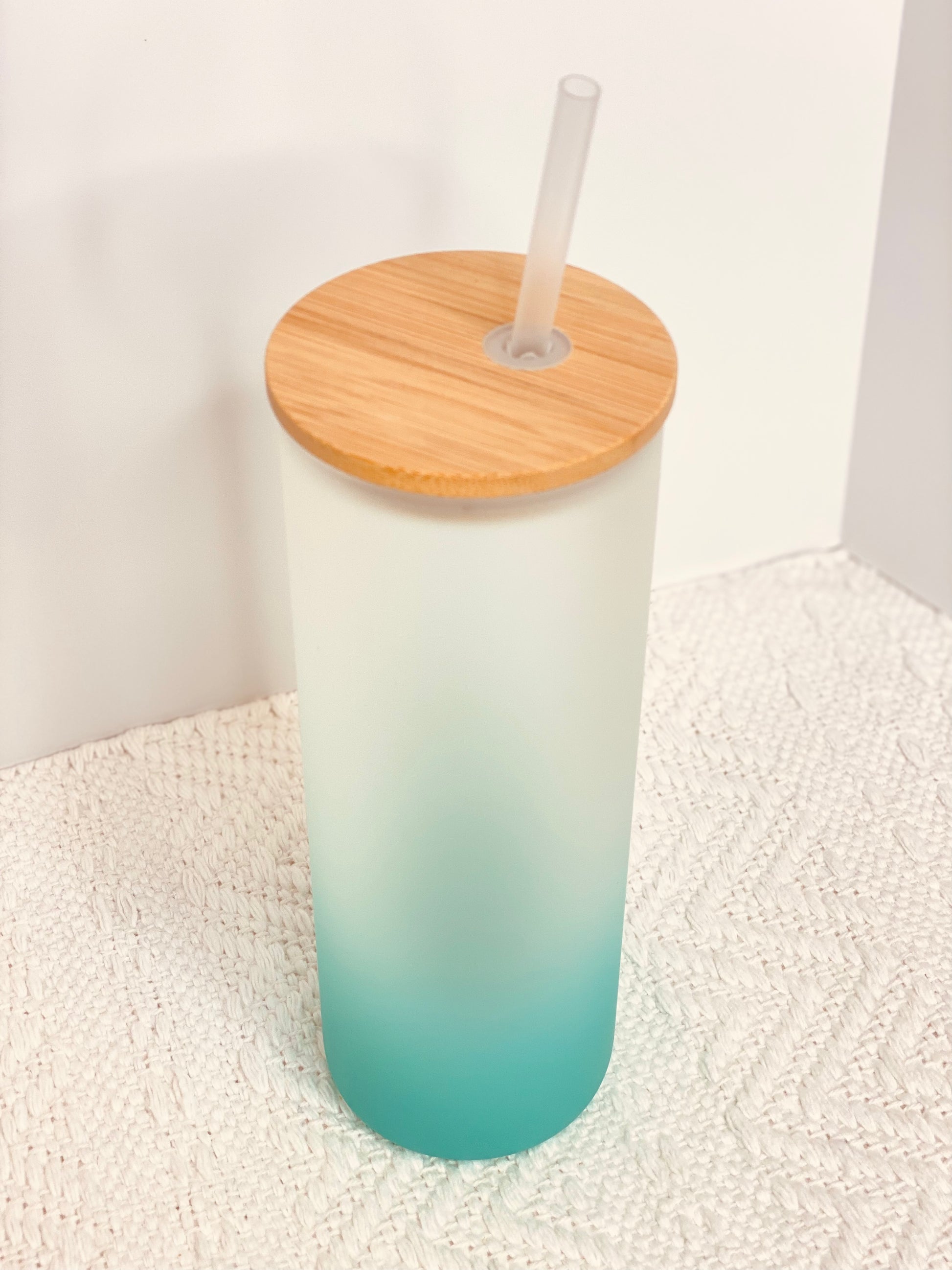 25 oz Frosted Glass Tumbler With Bamboo Lid and 2 Straws - Bee Kind