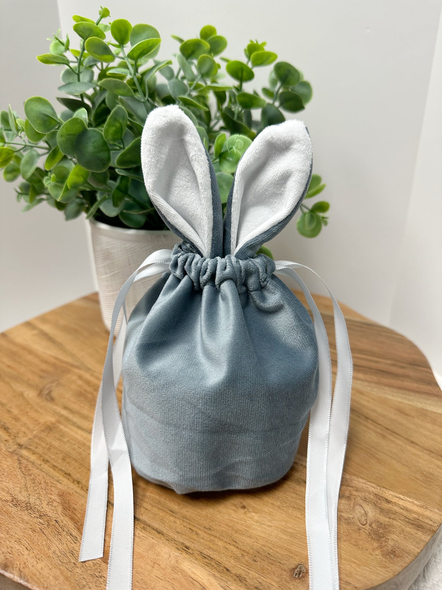 Mini Velvet BUNNY Gift Pouches